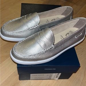 Cole haan silver loafers 8.5